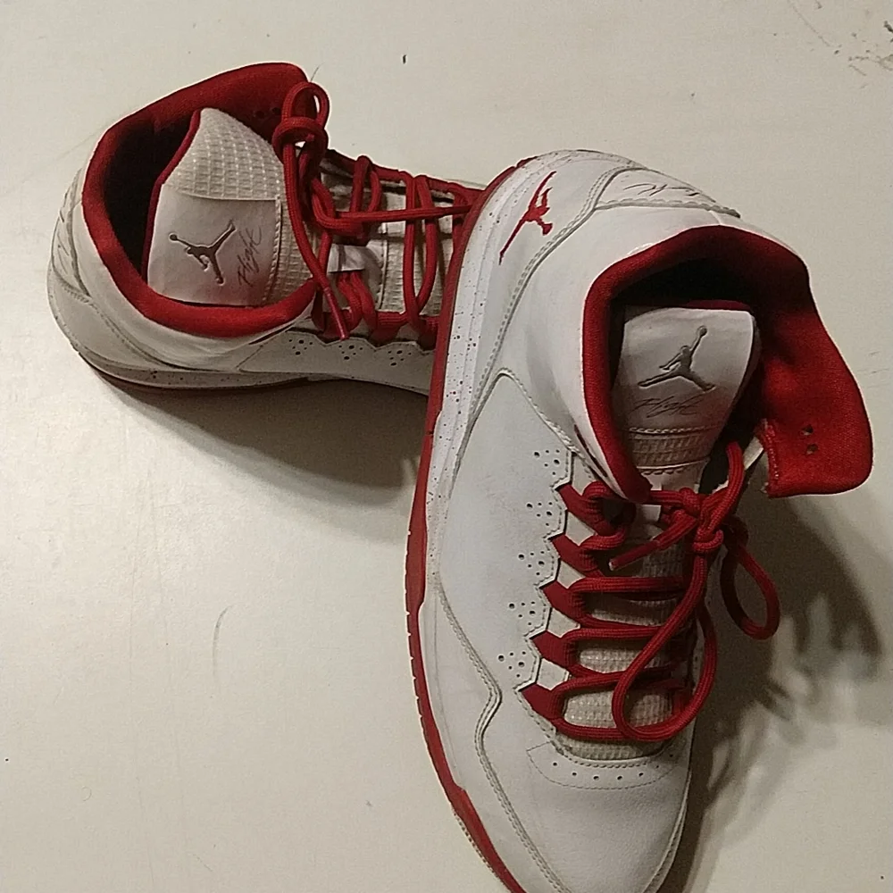 Jordan Shoes - Picture 6 of 6